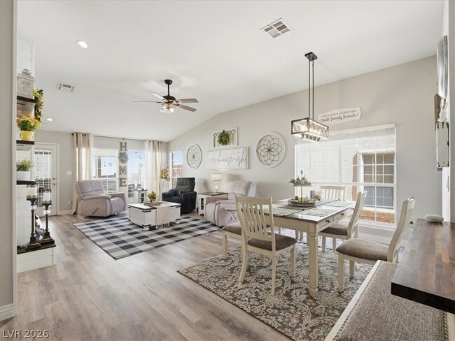 Foto del edificio - 4904 Winterset Dr