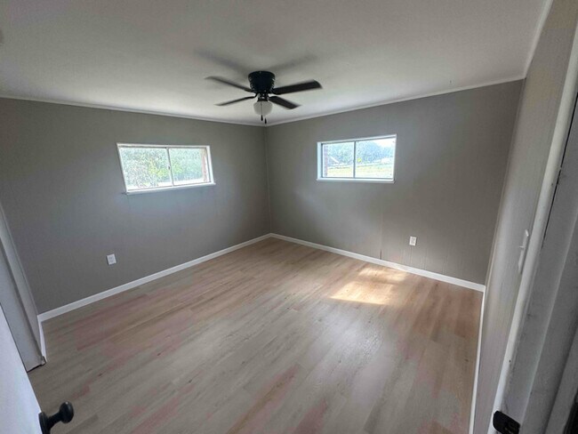 Building Photo - 11662 GA-169