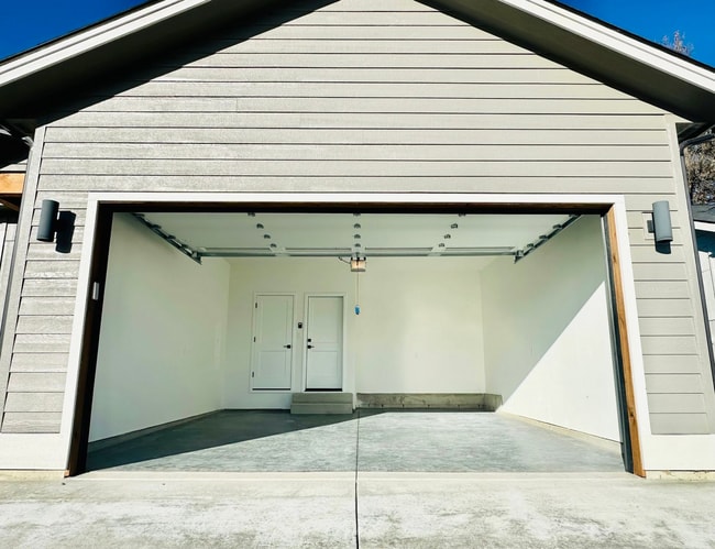 Building Photo - Brand new Build in North Kalispell