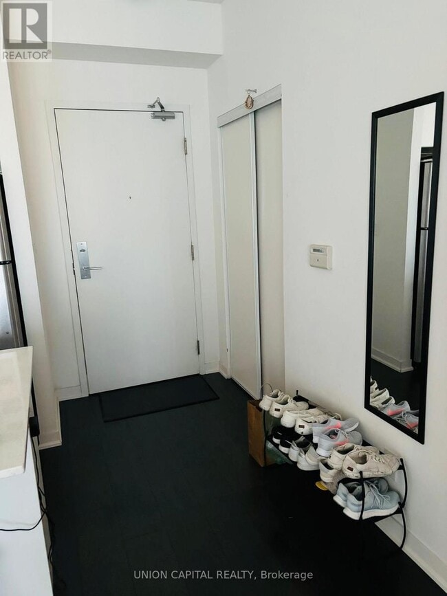 Photo du bâtiment - 150 E Liberty St