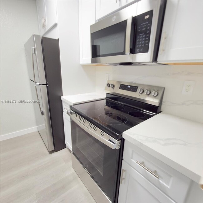 Building Photo - 18206 Mediterranean Blvd