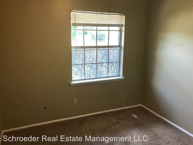 Building Photo - 3 br, 1.5 bath House - 2526 Tandy Drive