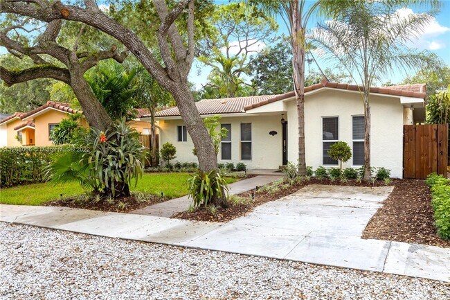 Building Photo - 5770 SW 55th St