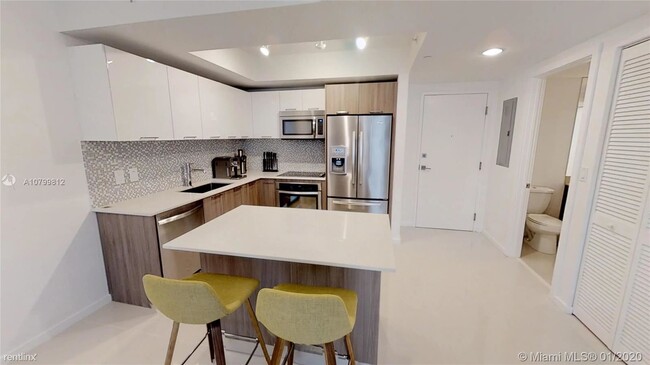 Building Photo - 1 br, 1 bath  - Paseo at Downtown Doral