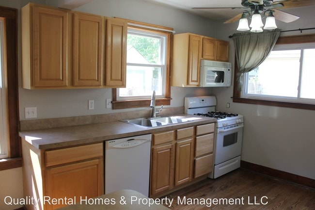 Building Photo - 3 br, 2.5 bath House - 1122 S Franklin Avenue