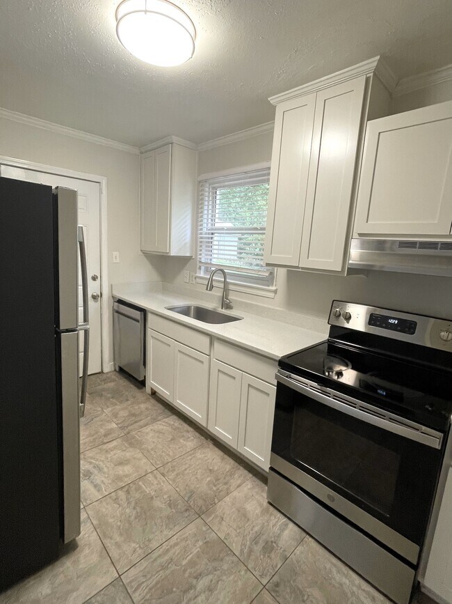 Cocina - 3127 Revolution Park Dr