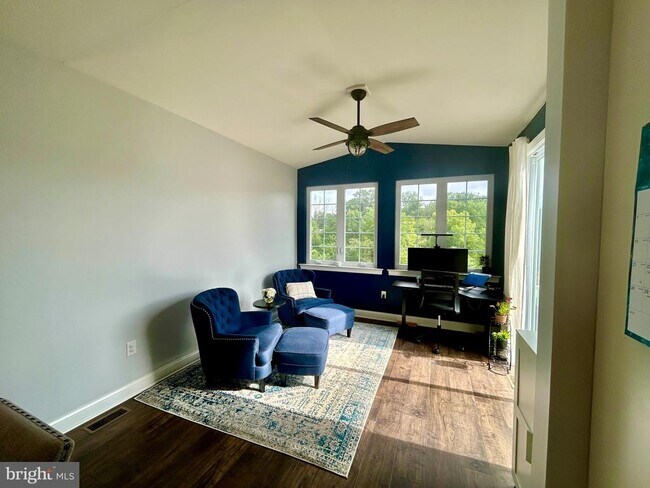 Building Photo - 216 Cadence Ct