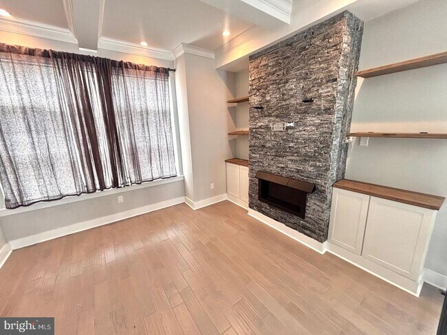 Foto del edificio - 488 Evergreen Ave