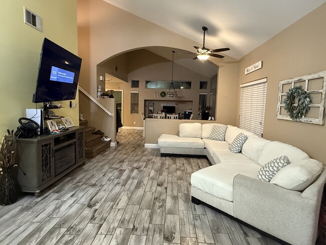 Building Photo - 3809 Alpine Bypass Ave