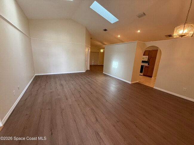Building Photo - 3022 Pebble Creek St