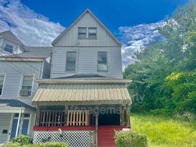 Building Photo - 3104 Terrace St