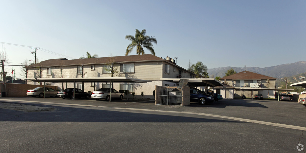 Building Photo - Amberwood Village Apartments