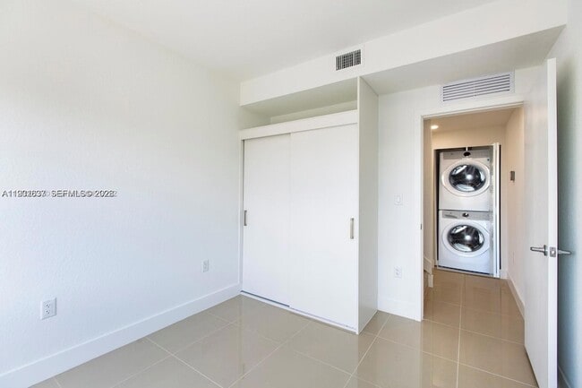 Foto del edificio - 25810 SW 144th Ave