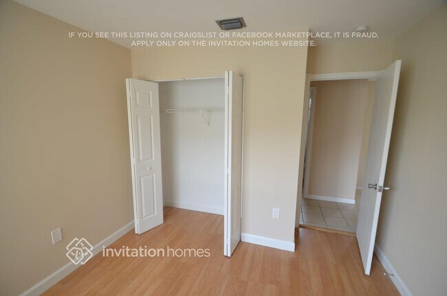 Building Photo - 14736 SW 92nd St