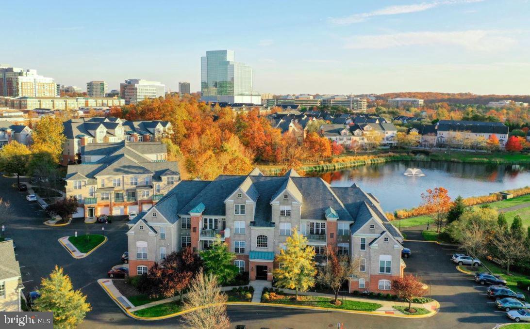 Foto del edificio - 12170 ABINGTON HALL Pl