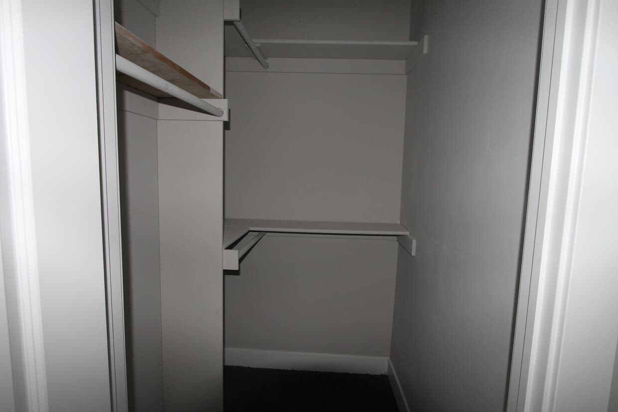 Classic. Better than new! Super spacious ... - Classic.  Better than new! Super spacious ...