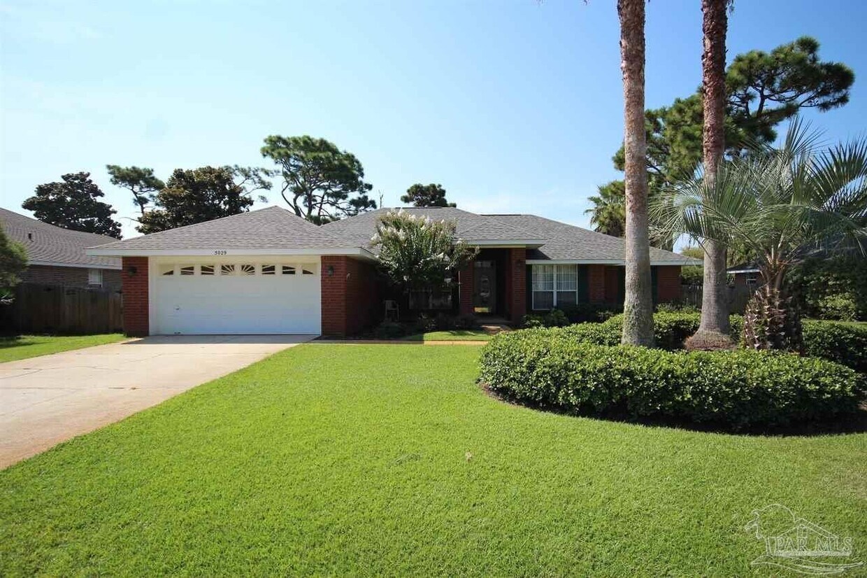 Primary Photo - 5029 Lantana Dr