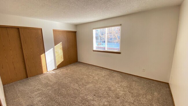 Building Photo - **Awesome 1 bedroom 1 bath condo for Rent!...