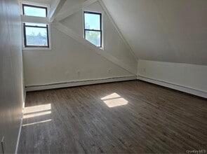Building Photo - 534 NY-32