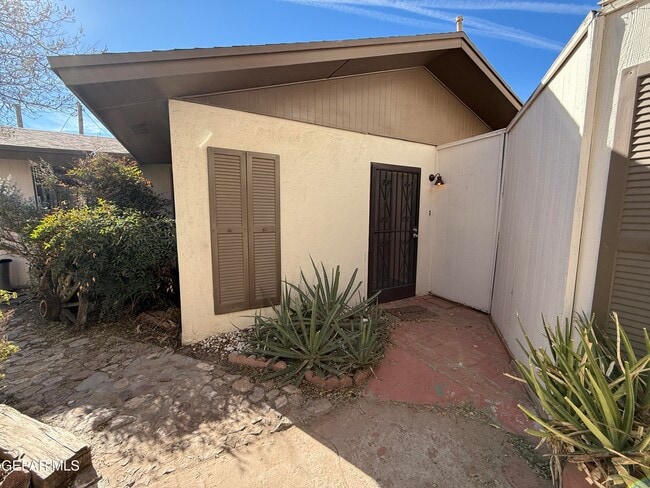 Foto del edificio - 2612 San Jose Ave