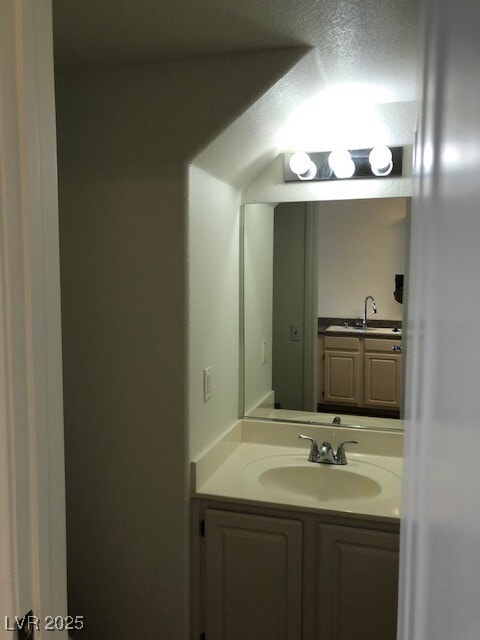 Building Photo - 10103 Tumbling Tree St