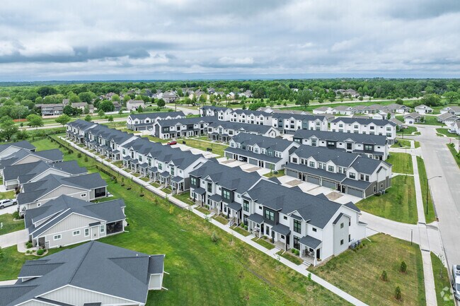 Foto aérea - 2727-2747 SW 24th Ln
