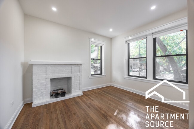 Building Photo - 4638 N Hamilton Ave