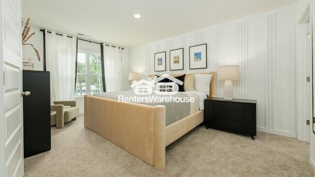 Foto del edificio - 1392 Grove Park Pl NW