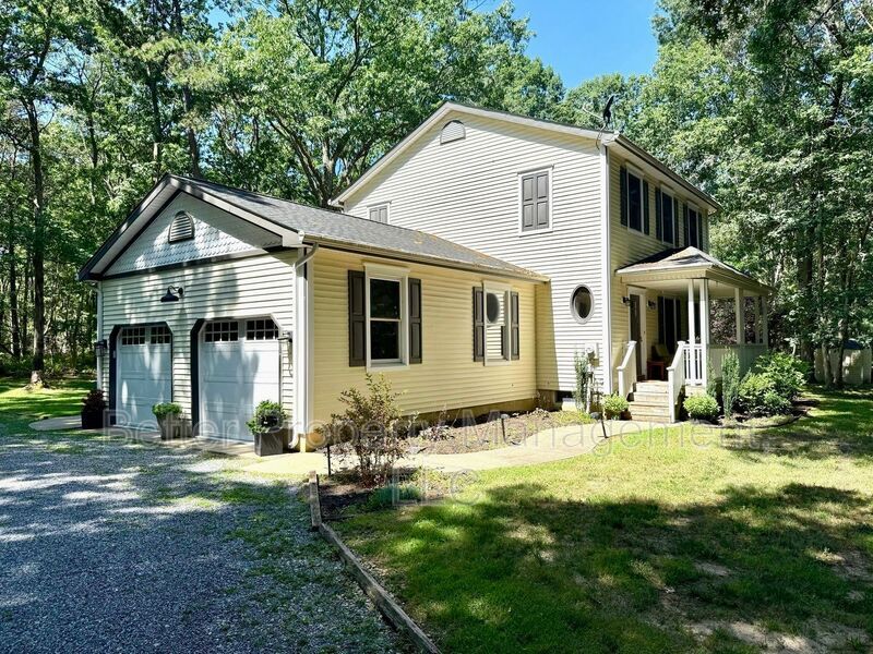 Building Photo - 86 Morias Ave
