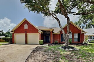 Building Photo - 13703 Dempley Dr