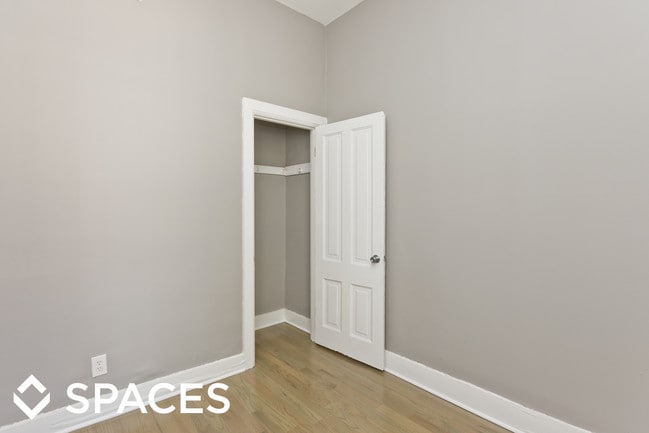 Building Photo - 2200 W Jackson Blvd