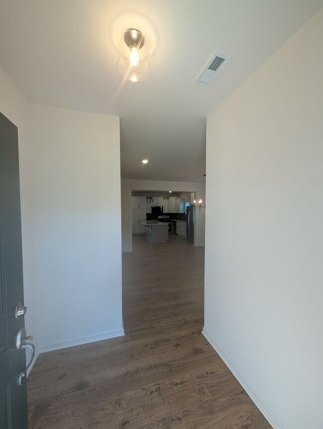 Foto del edificio - NEW CONSTRUCTION 3BD/2.5 Home in Stonebrid...