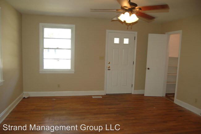 Building Photo - 2 br, 1 bath House - 903 TENTH AVE