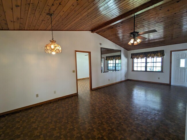 Foto del edificio - 2391 SE Harrington Ave