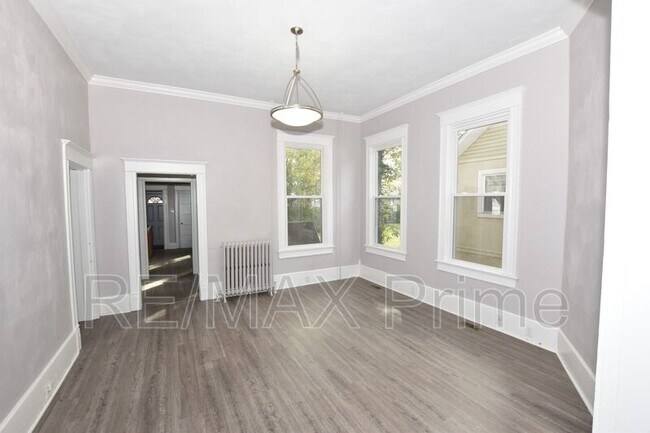 Foto del edificio - 222 Cedar St