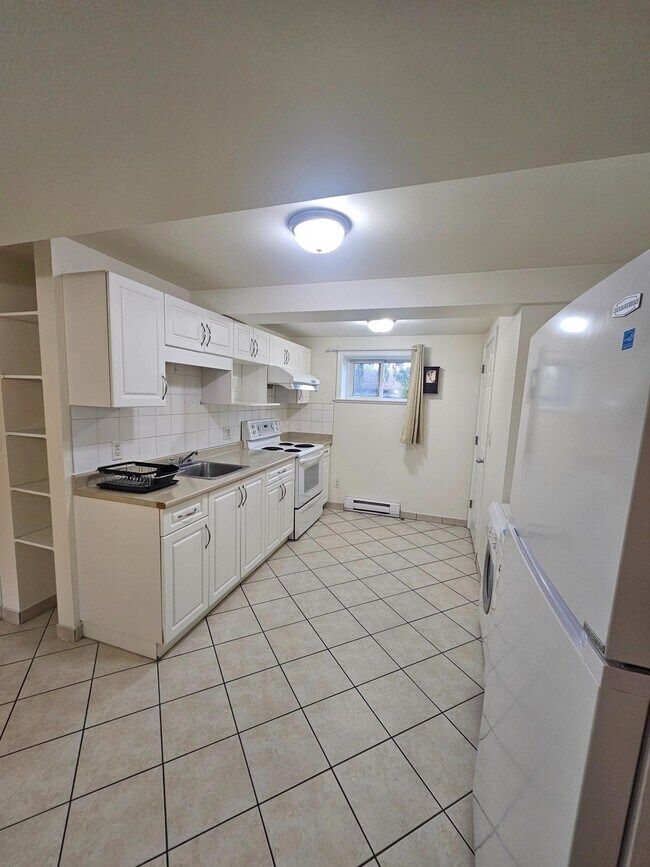 Photo du bâtiment - 554 61st Av W