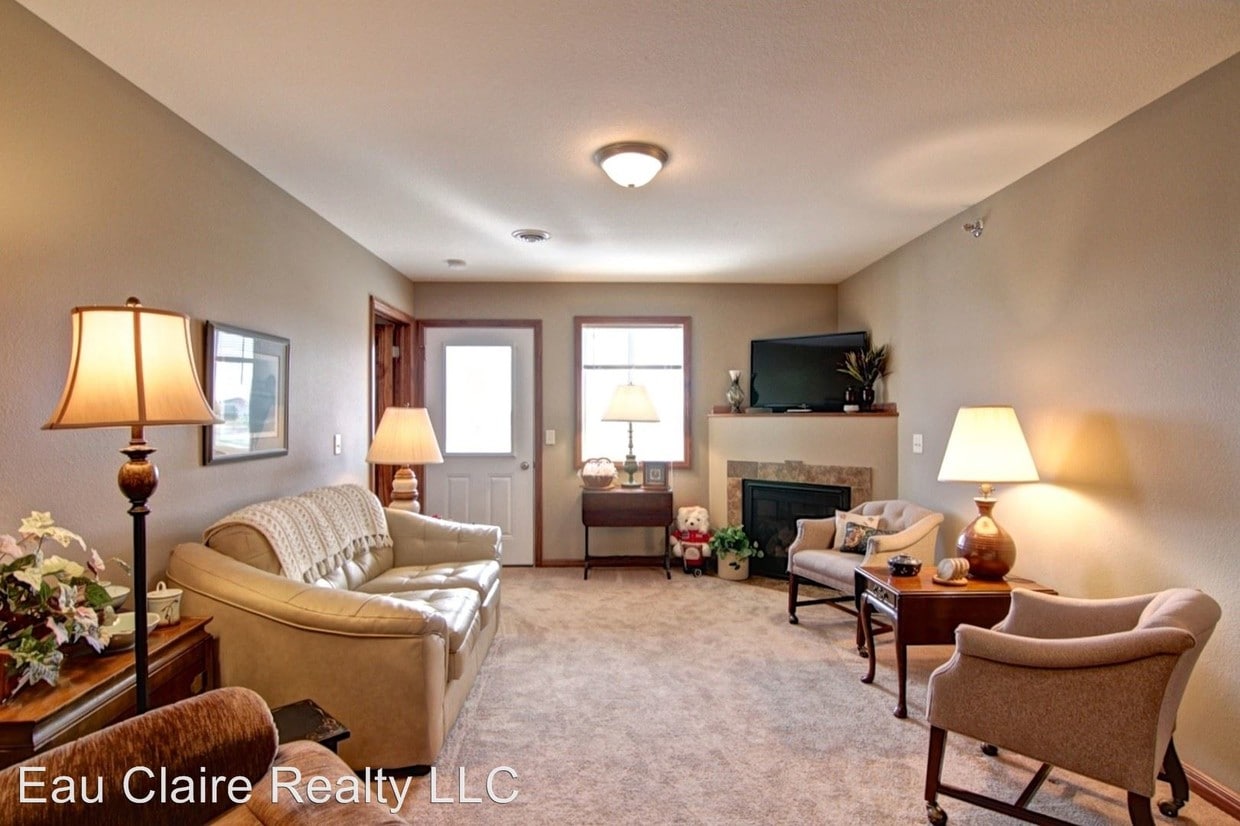 1224 Coventry Ln, Chippewa Falls, WI 54729 Room for Rent in Chippewa