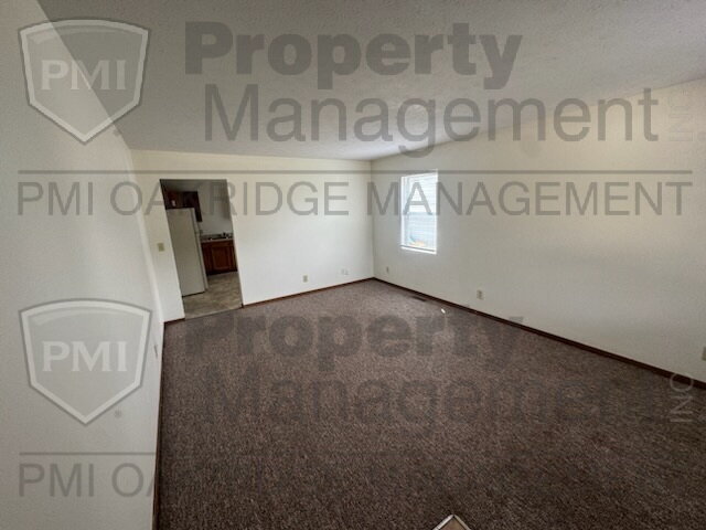 Foto del edificio - Single Level 2 Bed Apartment with Garage