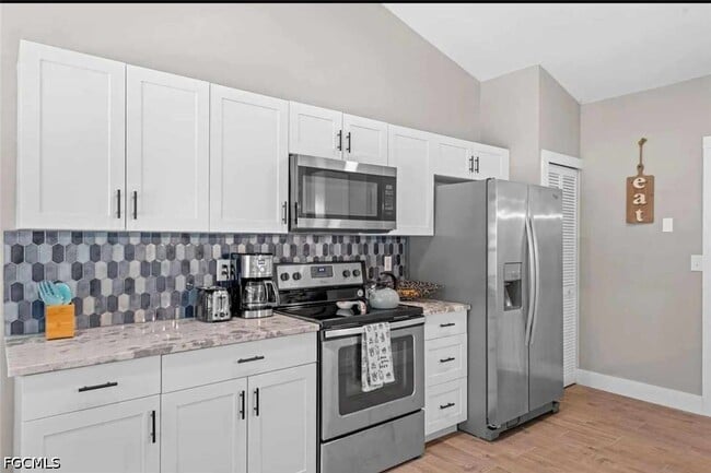 Foto del edificio - 2206 SE 4th St