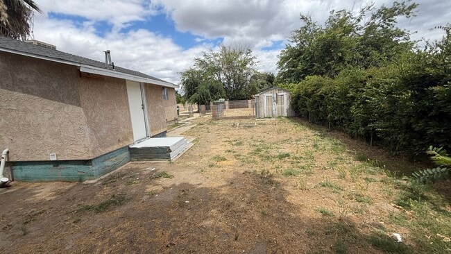 Building Photo - 113 1/2 Harris Drive, Rear House