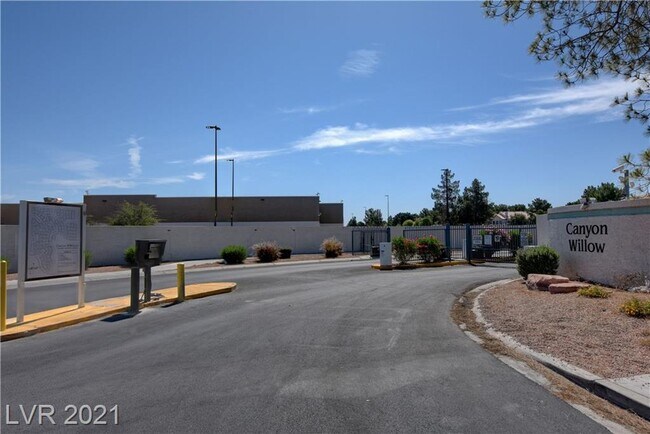 Foto del edificio - 3128 Tarpon
