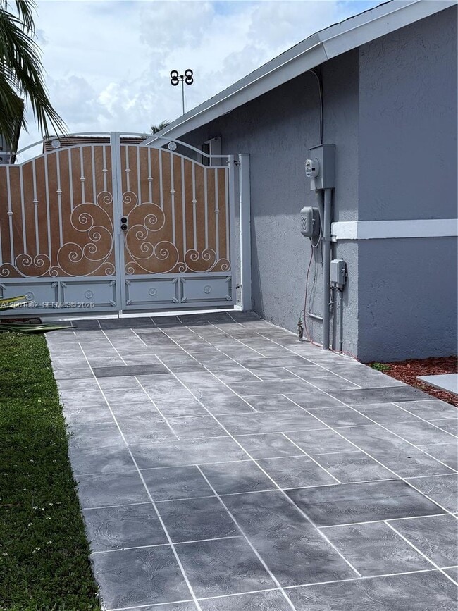 Building Photo - 14220 SW 53rd St