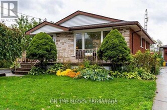 Building Photo - 151 Nugent Dr