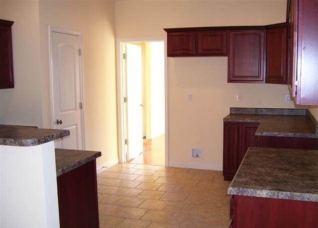 Foto del edificio - 3 bed 2 bath home with Fenced in backyard!