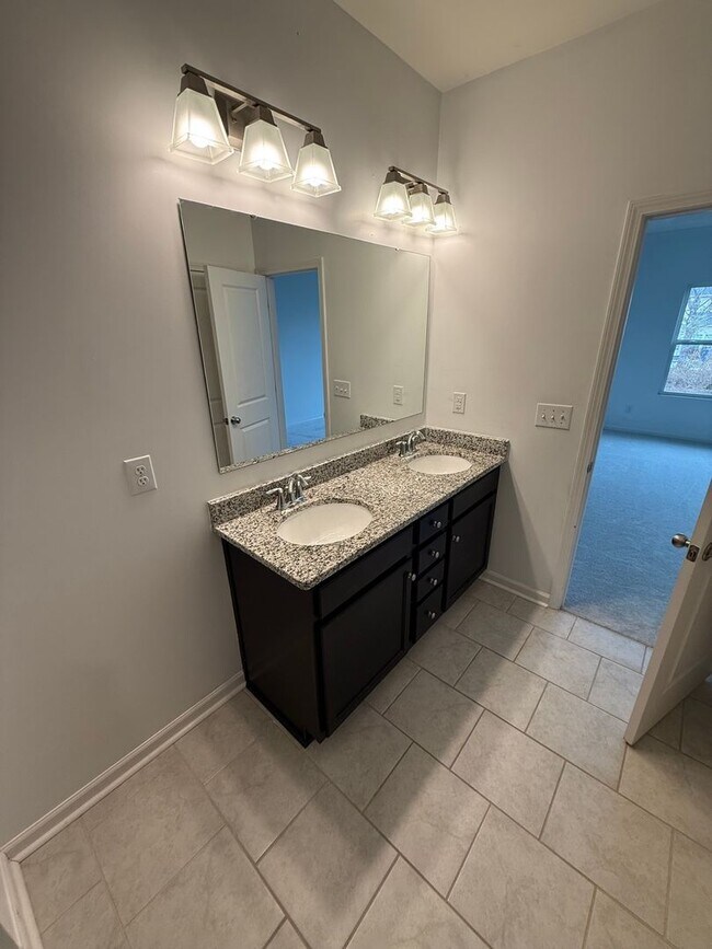 Foto del edificio - 5954 River Mdw Ct