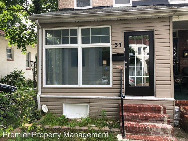 Building Photo - 2 br, 2 bath House - 37 S. Morley Street