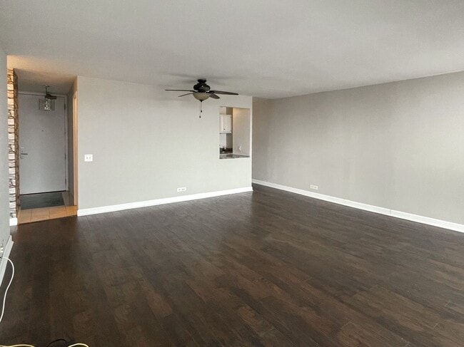 Foto del edificio - 4343 N Clarendon Ave