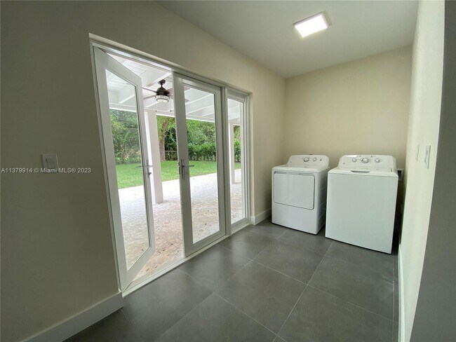 Foto del edificio - 11821 SW 81st Rd