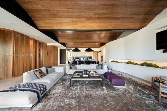 Building Photo - 8055 Noremac Ave