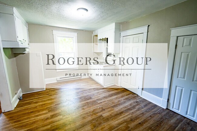 Foto del edificio - 816-818 Nicholas St